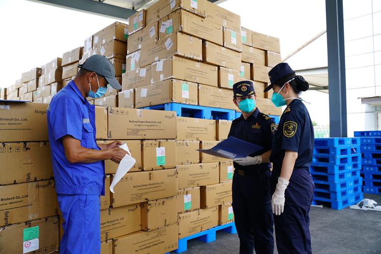 逆勢(shì)突破，再攀高峰 上半年成都航空口岸貨物進(jìn)出口量創(chuàng)歷史新紀(jì)錄